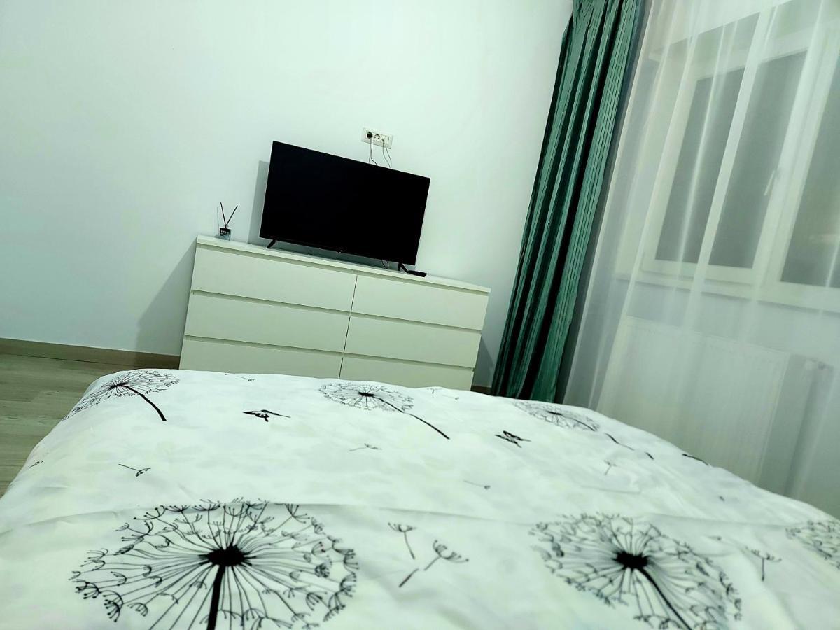 Black&White Suites كرايوفا المظهر الخارجي الصورة